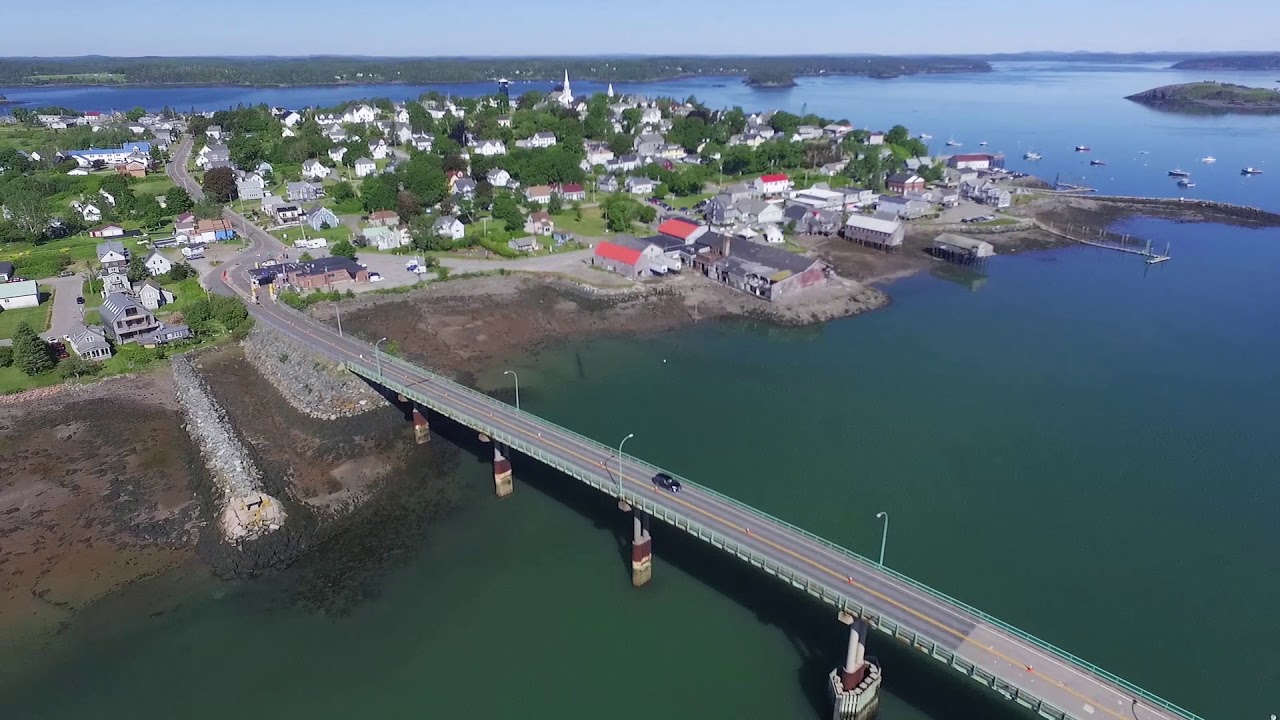 Visiting the Amazing Bay of Fundy Summer House Cottage Rentals